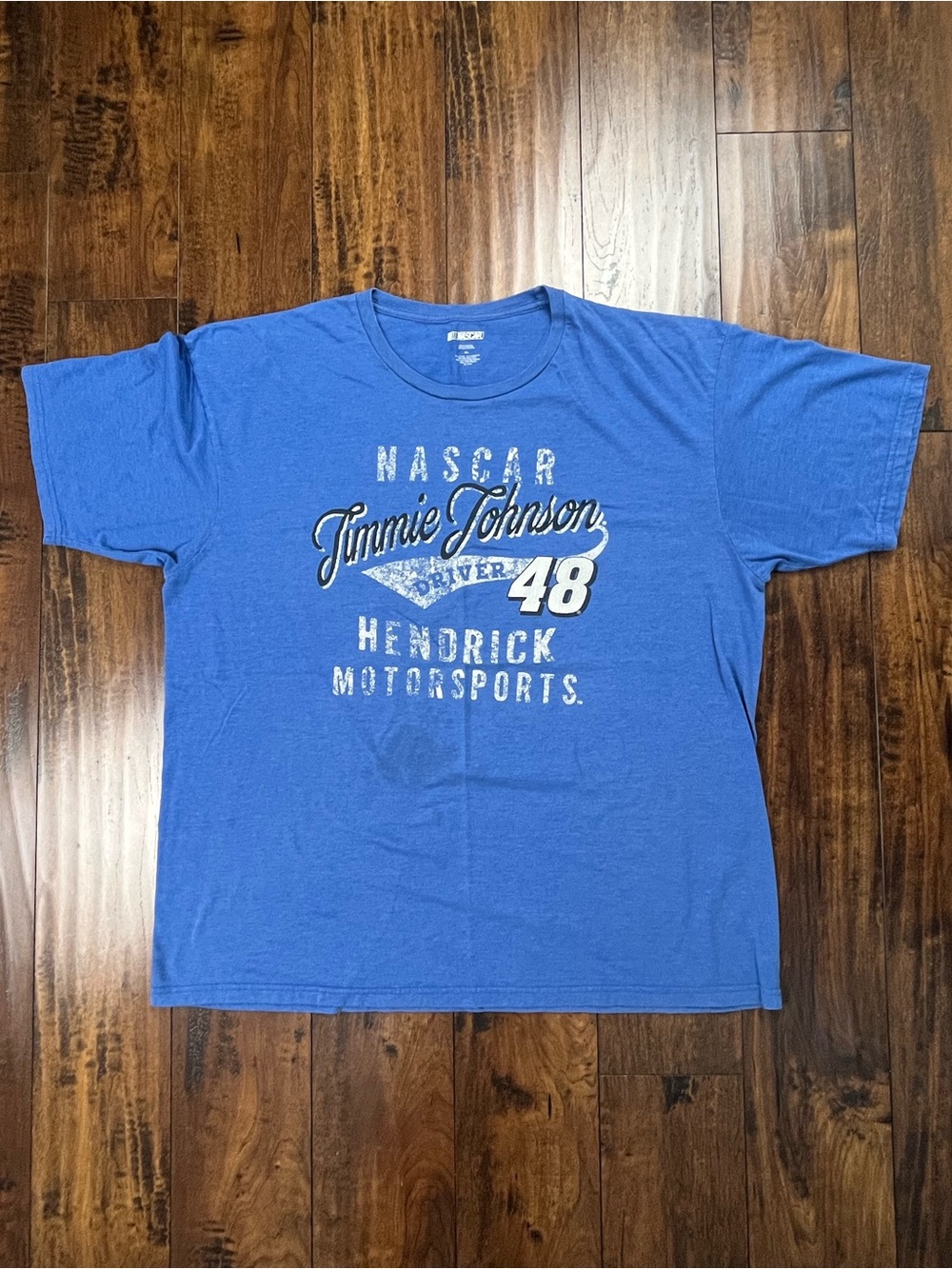 NASCAR Jimmie Johnson #48 Hendrick Motorsports Blue T-Shirt Men’s Size XXL.
